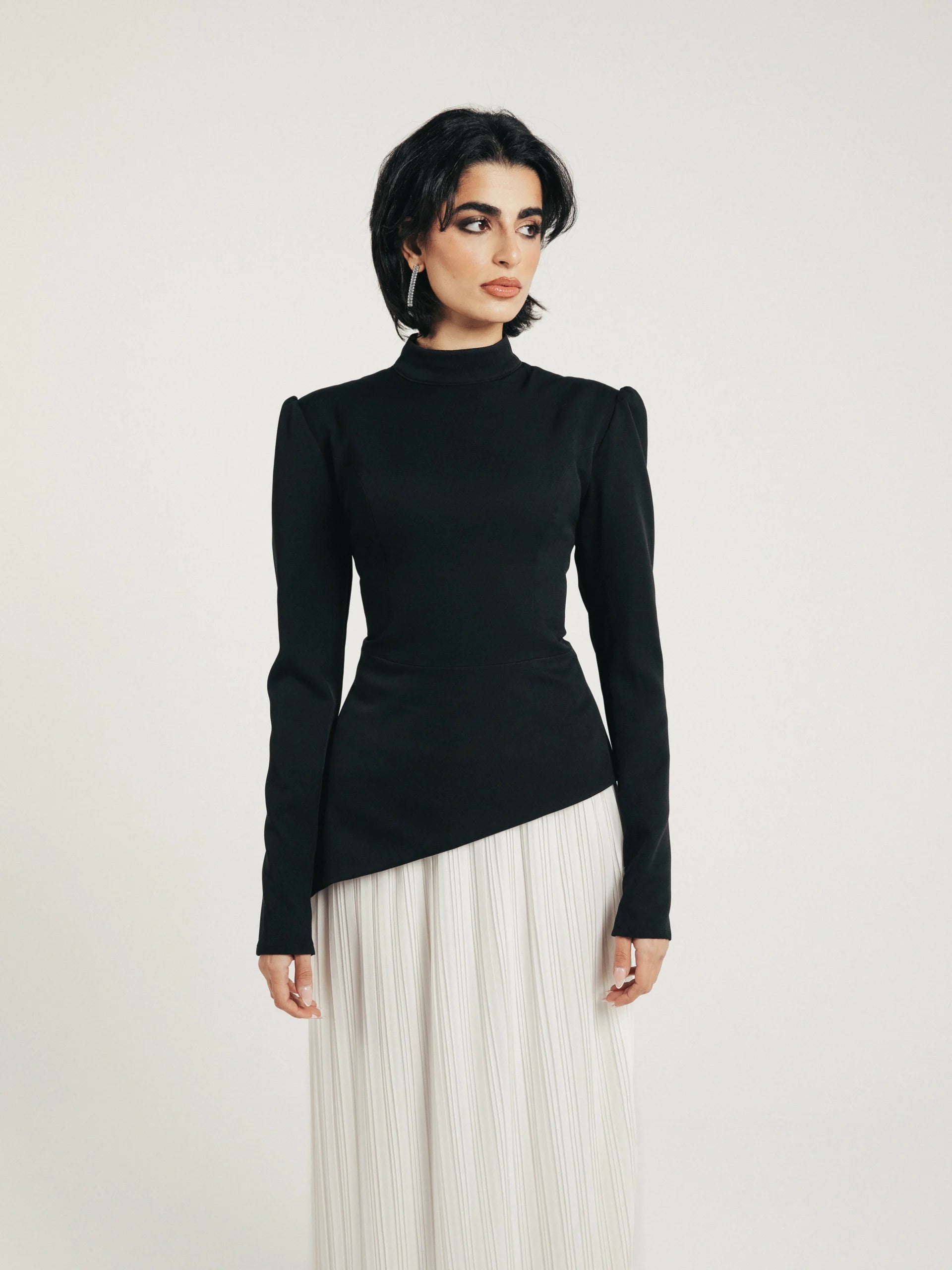 The Yin Structured Corsage