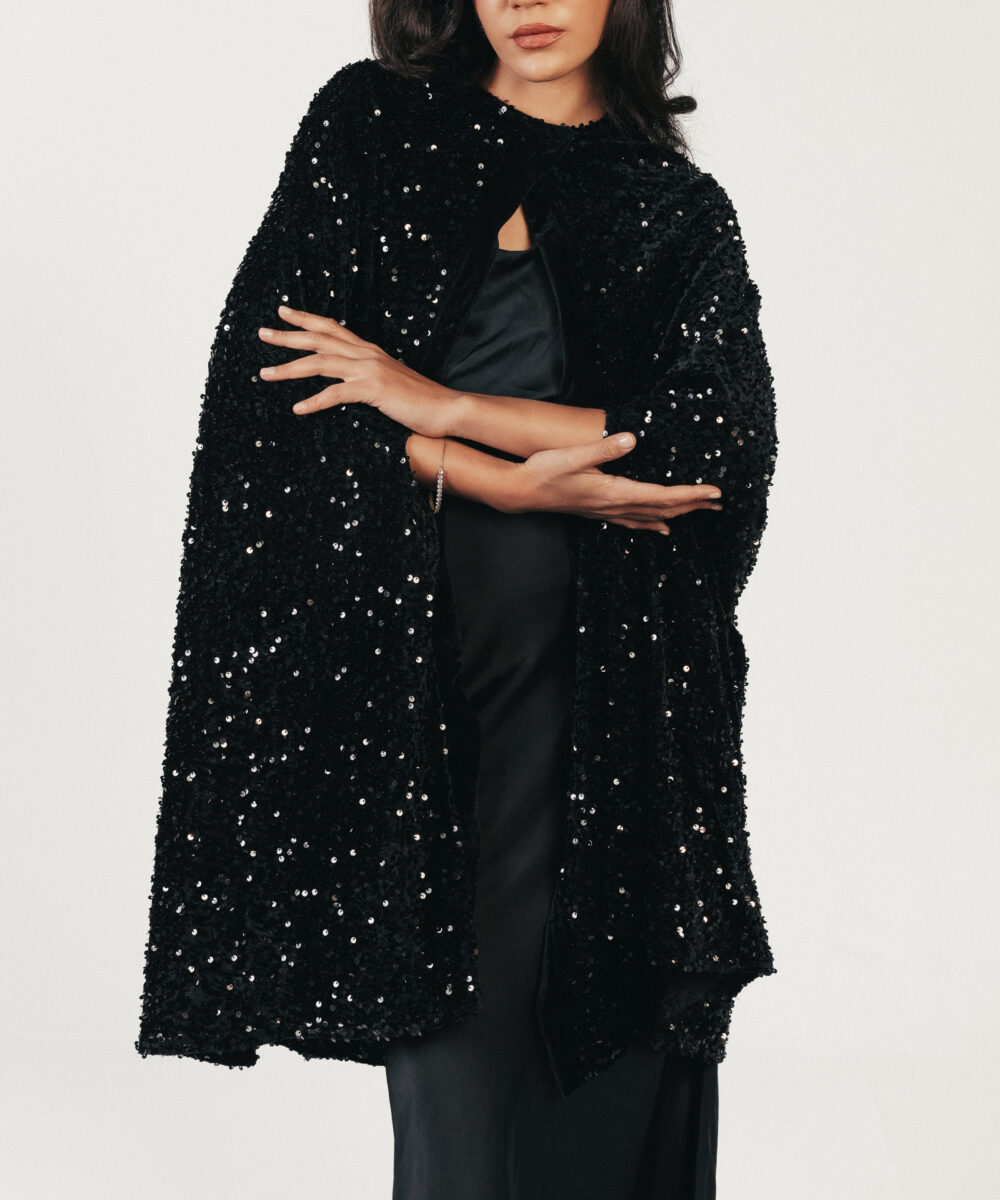 Noir Eclipse Poncho