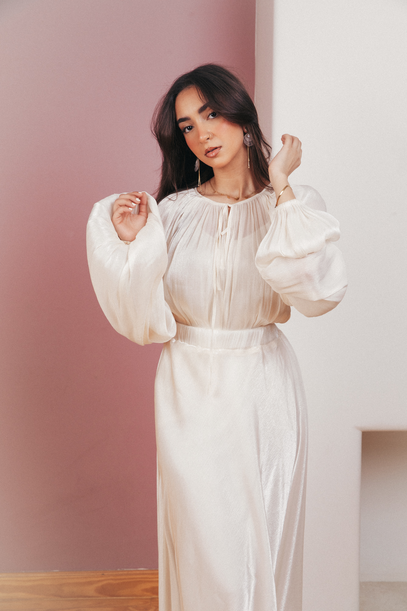 The Luxe Serenity - Cream - Image 4